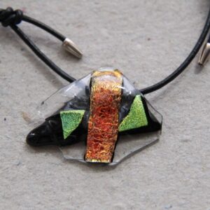 Lædersnøre halssmykke