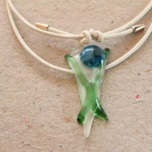 Lædersnøre halssmykke