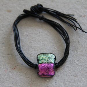 Lædersnøre armbånd