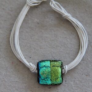 Lædersnøre armbånd