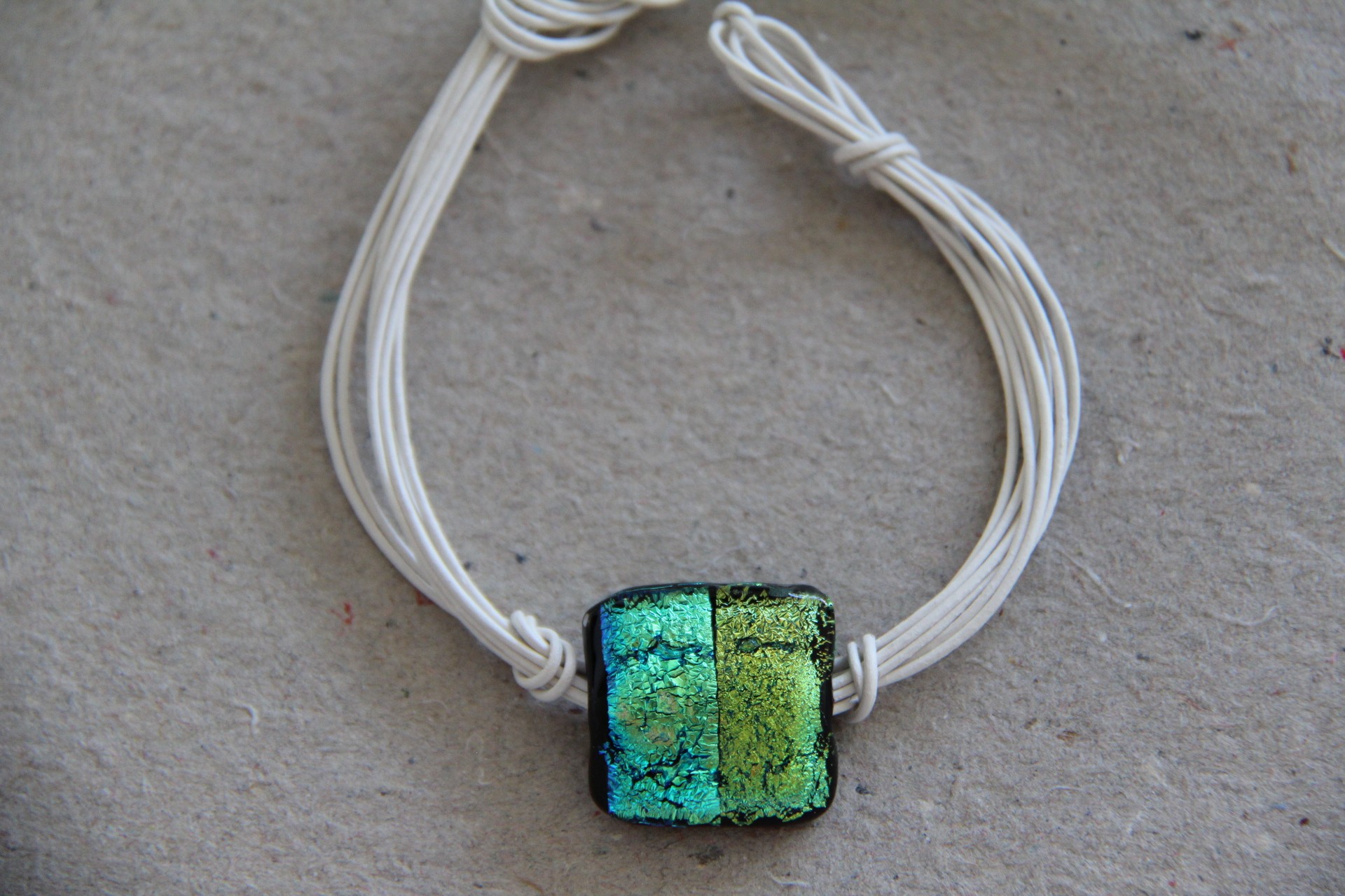 130.jpg Lædersnøre armbånd