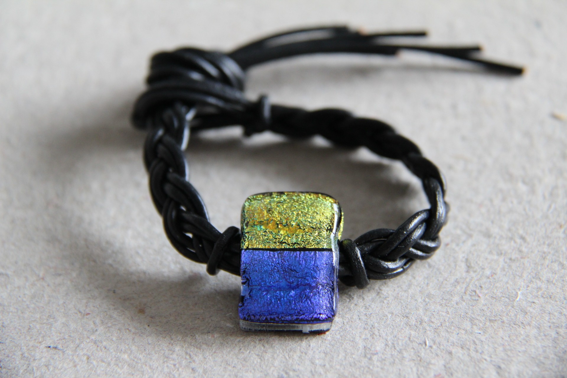 142.jpg Lædersnøre armbånd