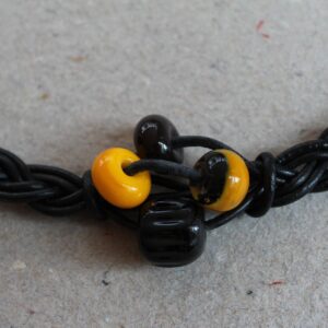 Lædersnøre halssmykke