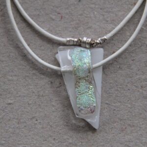 Lædersnøre halssmykke